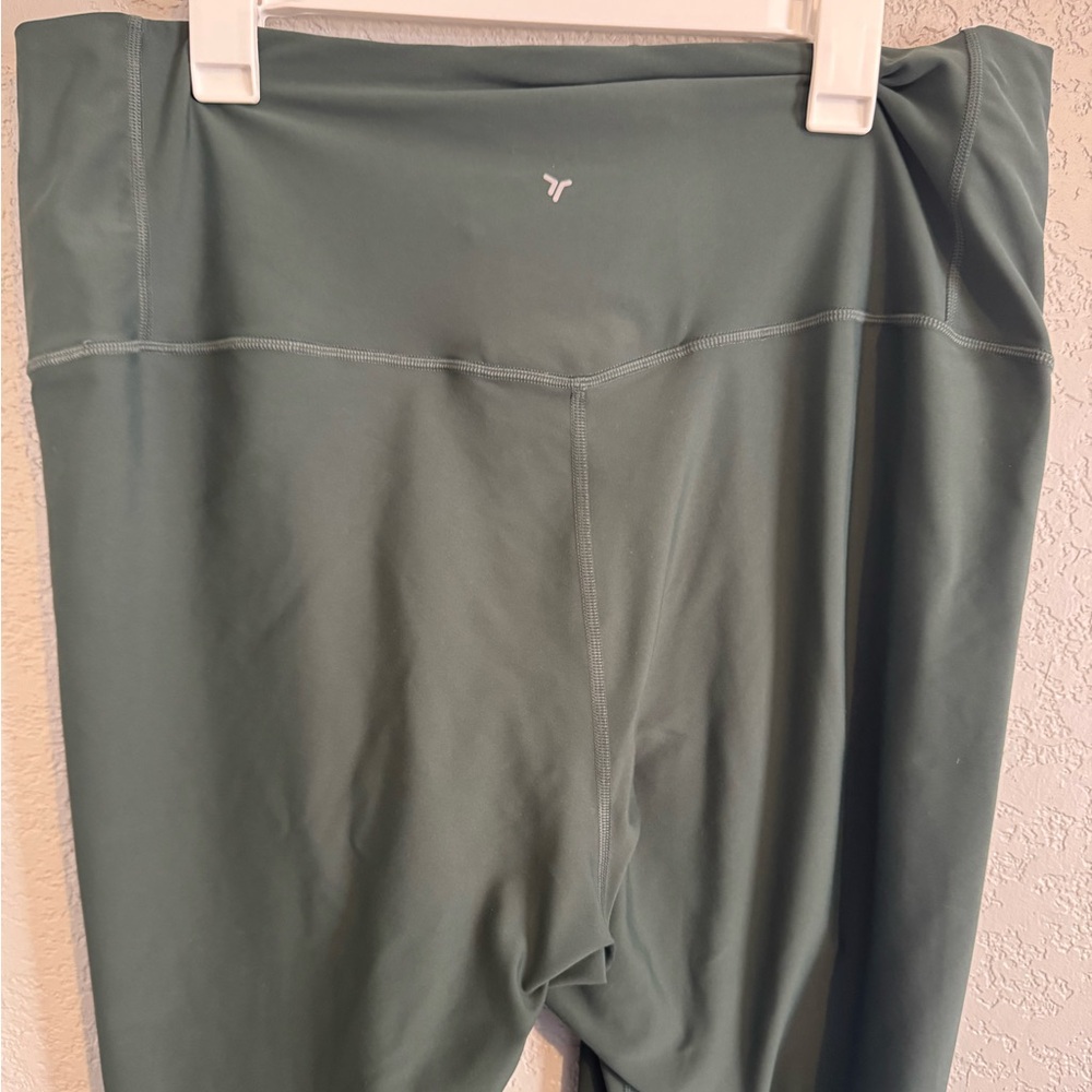 Active Extra High-Rise Powersoft Leggings - Picture 3 of 4